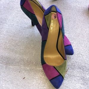 Nine West Multi-colored suede pumps